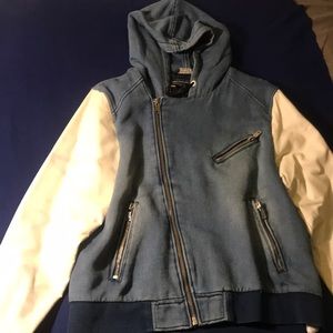 Zara Men’s denim blue & white jacket w/ hoodie XL